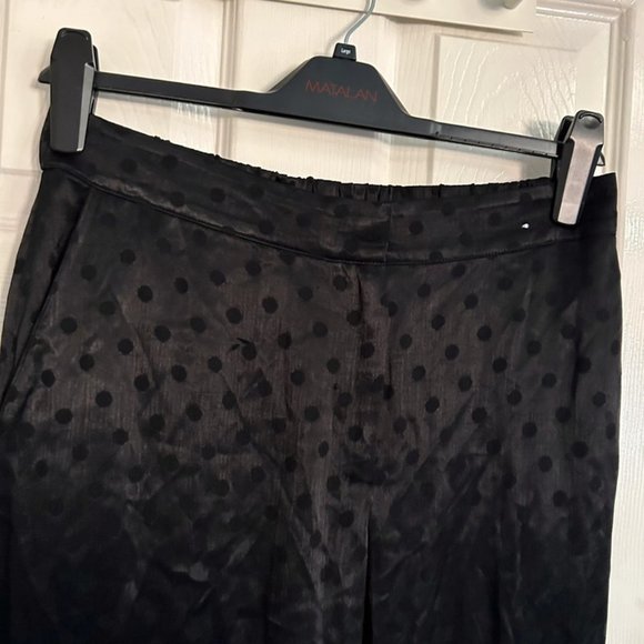 Per Una M&S Womens UK 12 Satin Black Spotted Flared Trousers new - Picture 3 of 6